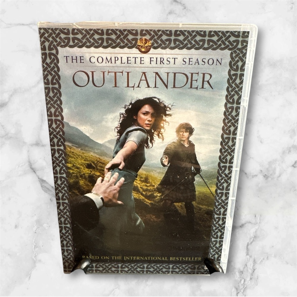 Outlander The complete first season 4 disc DVD set